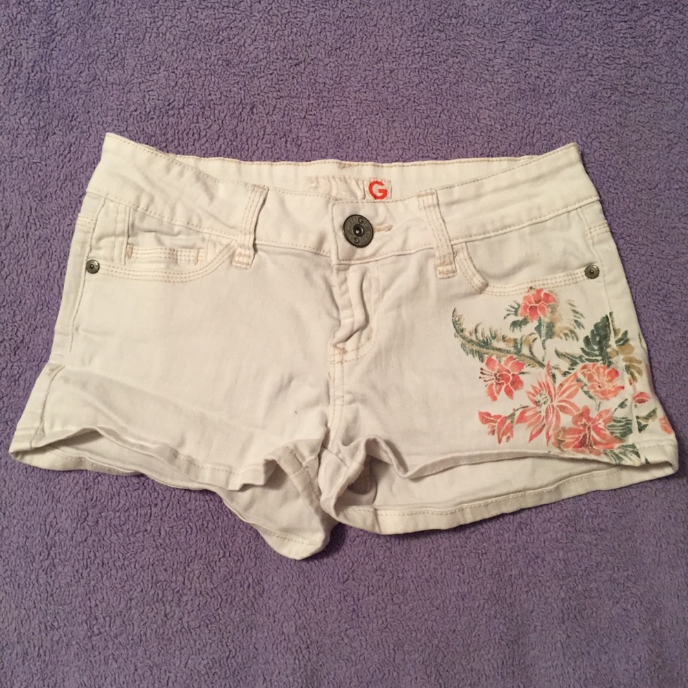 Guess Floral White Shorts